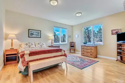 61050 Bacchus Ct, Bend, OR 97702 photo 21