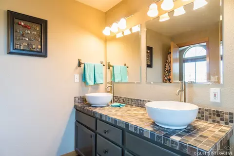 1036 NE Locksley Dr, Bend, OR 97701 photo 12