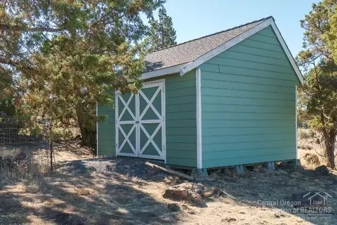 20811 Pony Ave, Bend, OR 97703 photo 25