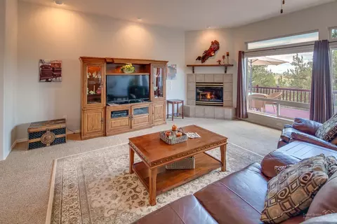 682 Goshawk Dr, Redmond, OR 97756 photo 10