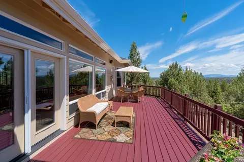 682 Goshawk Dr, Redmond, OR 97756 photo 4