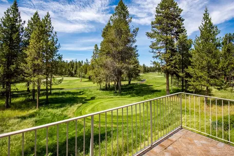 17782 Big Leaf Ln, Sunriver, OR 97707 photo 23