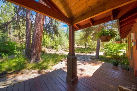 20511 Whitehaven Cir, Bend, OR 97702 photo 20