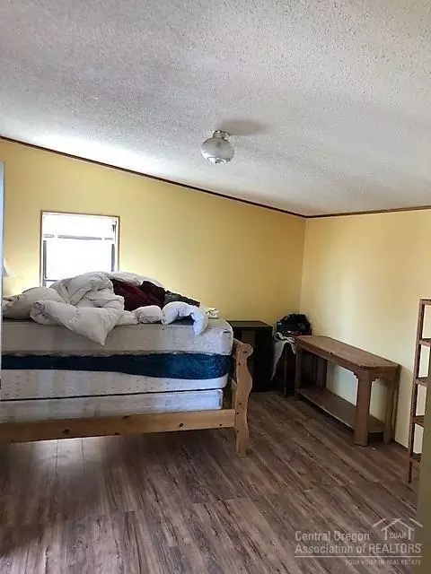22129 Nelson Rd, Bend, OR 97701 photo 8