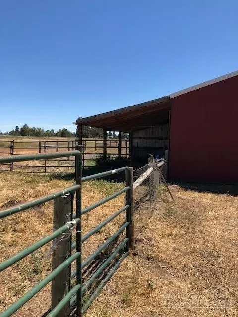 22129 Nelson Rd, Bend, OR 97701 photo 18