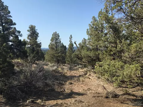 65350 93rd Pl, Bend, OR 97703 photo 3