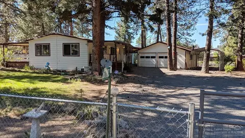 61103 Chuckanut Dr, Bend, OR 97702 photo 22