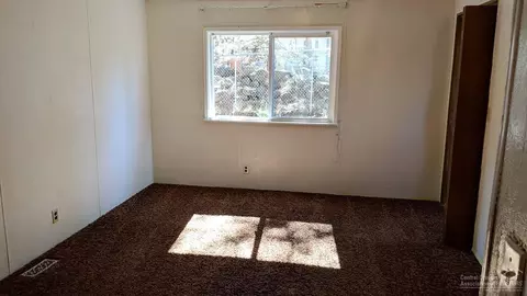 61103 Chuckanut Dr, Bend, OR 97702 photo 14