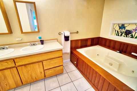 297 E Tyee Dr, Sisters, OR 97759 photo 11