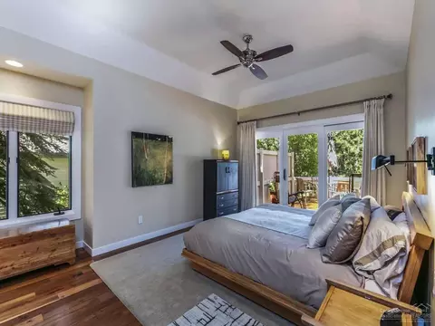 60821 Willow Creek Loop, Bend, OR 97702 photo 8