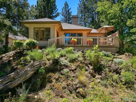 60821 Willow Creek Loop, Bend, OR 97702 photo 19