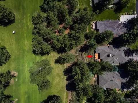 60821 Willow Creek Loop, Bend, OR 97702 photo 23