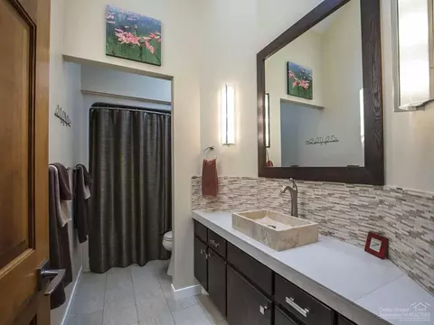 60821 Willow Creek Loop, Bend, OR 97702 photo 13