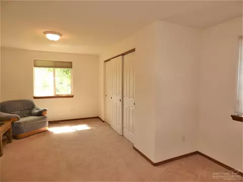 3365 NE Collier Ct, Bend, OR 97701 photo 13
