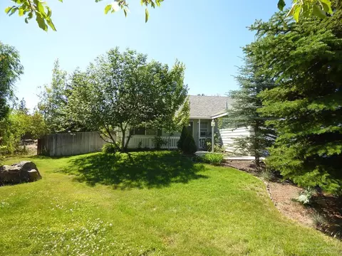 3365 NE Collier Ct, Bend, OR 97701 photo 2