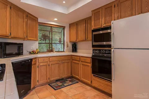 17776 W Core Rd, Sunriver, OR 97707 photo 4
