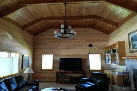 65850 74th Ln, Bend, OR 97703 photo 7