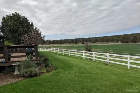 65850 74th Ln, Bend, OR 97703 photo 6