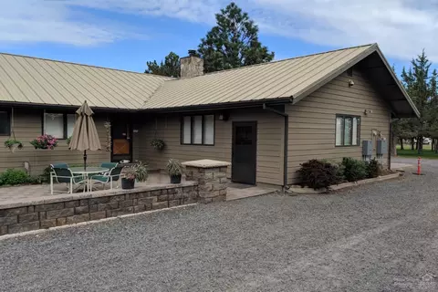 65850 74th Ln, Bend, OR 97703 photo 3
