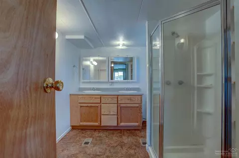 17541 Cascade Estates Dr, Bend, OR 97703 photo 13