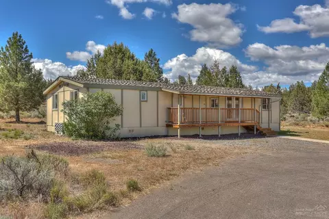 17541 Cascade Estates Dr, Bend, OR 97703 photo 3