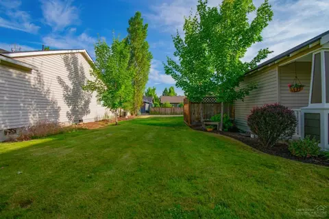 20660 Daisy Ln, Bend, OR 97702 photo 17