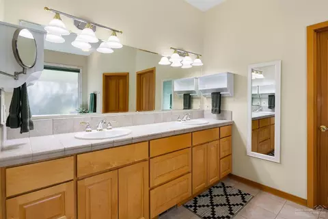 61295 Tam Mcarthur Loop, Bend, OR 97702 photo 15