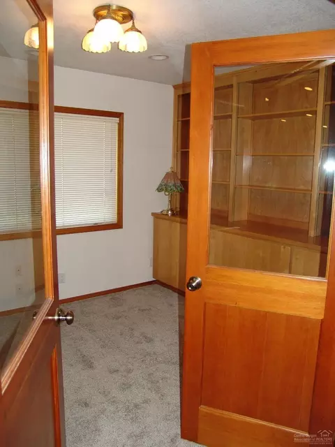 51331 Evans Way, La Pine, OR 97739 photo 19