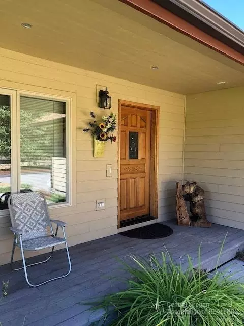 51331 Evans Way, La Pine, OR 97739 photo 4