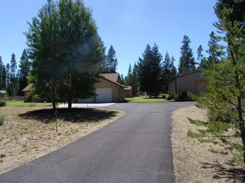 51331 Evans Way, La Pine, OR 97739 photo 2