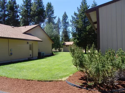 51331 Evans Way, La Pine, OR 97739 photo 5