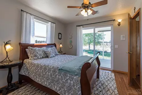 62060 Dodds Rd, Bend, OR 97701 photo 12
