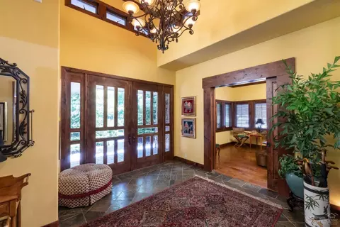 61637 Tam Mcarthur Loop, Bend, OR 97702 photo 4