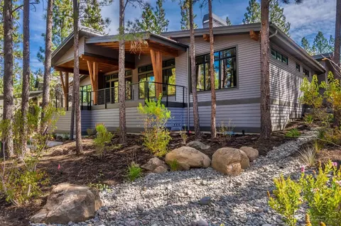19470 Bainbridge Ct, Bend, OR 97702 photo 24