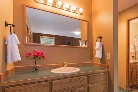 58043 Kinglet Rd, Sunriver, OR 97707 photo 8