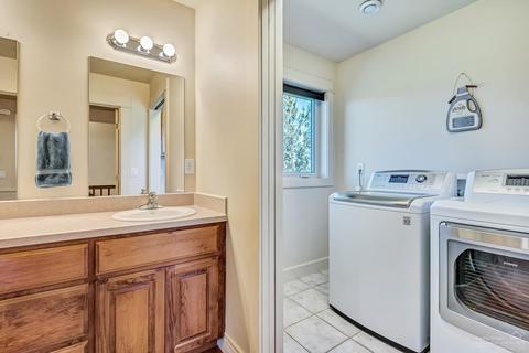 65365 Concorde Ln, Bend, OR 97703 photo 15