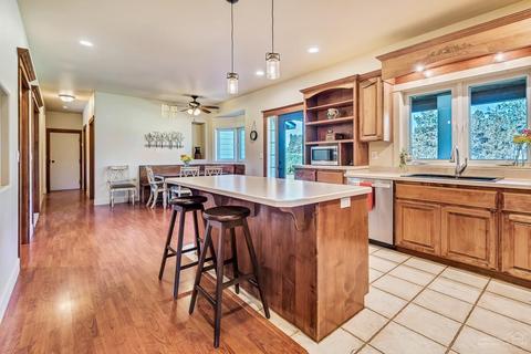 65365 Concorde Ln, Bend, OR 97703 photo 10
