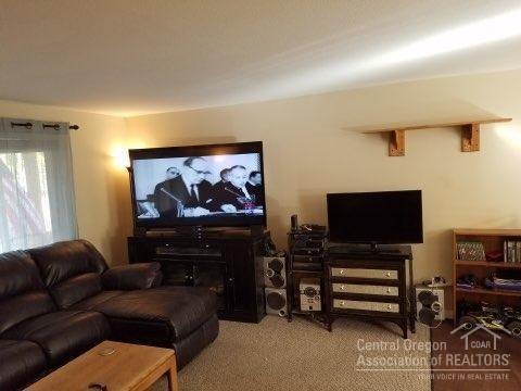 17261 Gadwall Dr, Bend, OR 97707 photo 3