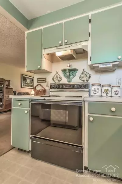 65029 97th St, Bend, OR 97703 photo 8