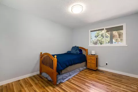 21020 Thomas Dr, Bend, OR 97702 photo 17