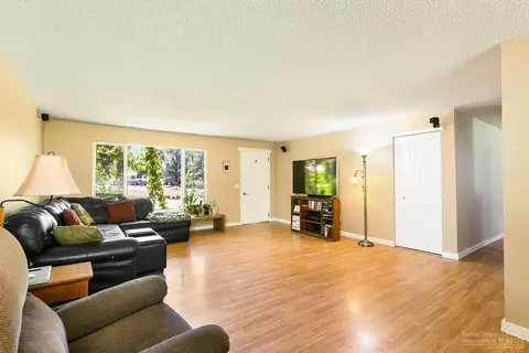 21020 Thomas Dr, Bend, OR 97702 photo 7