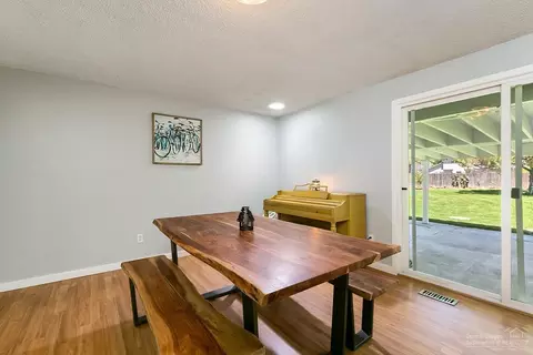 21020 Thomas Dr, Bend, OR 97702 photo 11