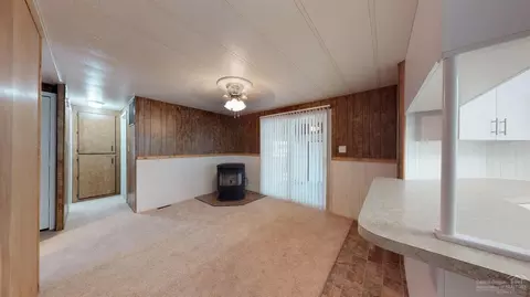 61053 Springcrest Dr, Bend, OR 97702 photo 5