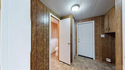 61053 Springcrest Dr, Bend, OR 97702 photo 23