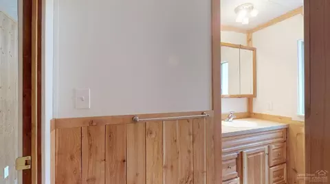 61053 Springcrest Dr, Bend, OR 97702 photo 21
