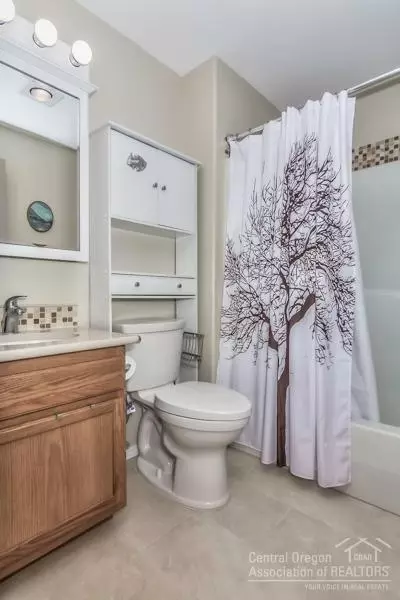 20070 Badger Rd, Bend, OR 97702 photo 14