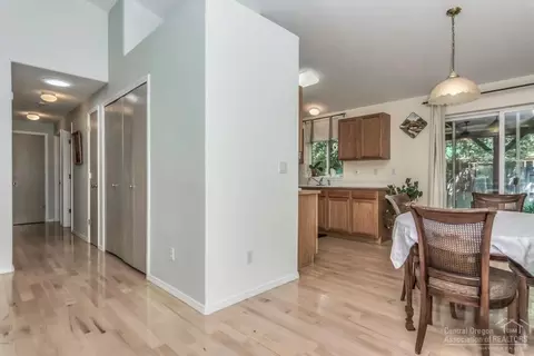 20070 Badger Rd, Bend, OR 97702 photo 11