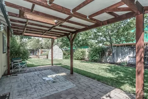20070 Badger Rd, Bend, OR 97702 photo 21