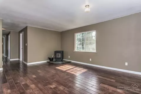 16240 Pine Drop Ln, La Pine, OR 97739 photo 13
