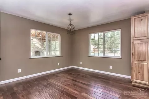 16240 Pine Drop Ln, La Pine, OR 97739 photo 8